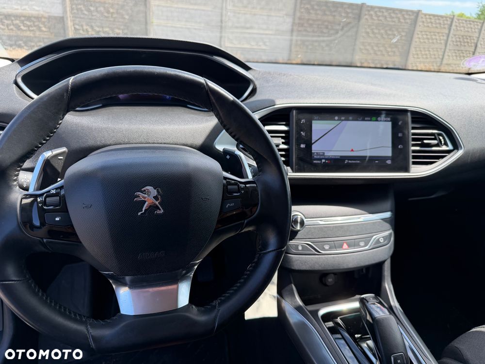 Peugeot 308 - 11