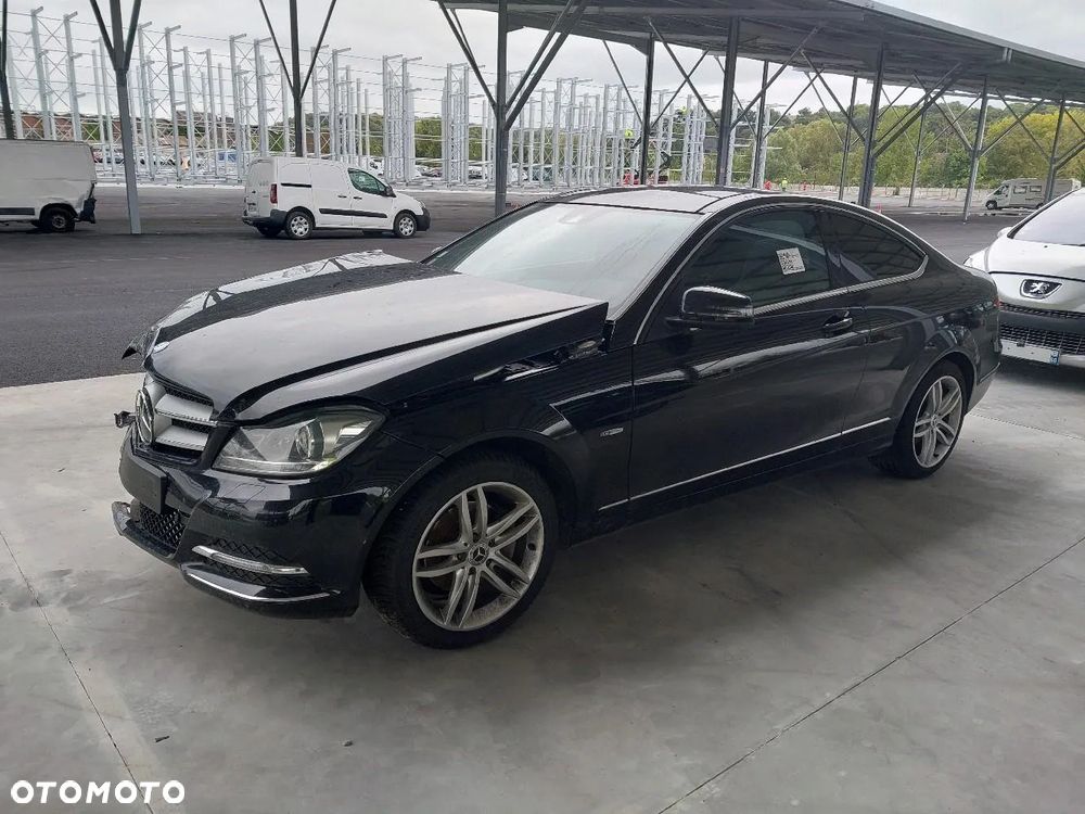 Mercedes-Benz Klasa C 250 Coupe Sport 7G-TRONIC - 5