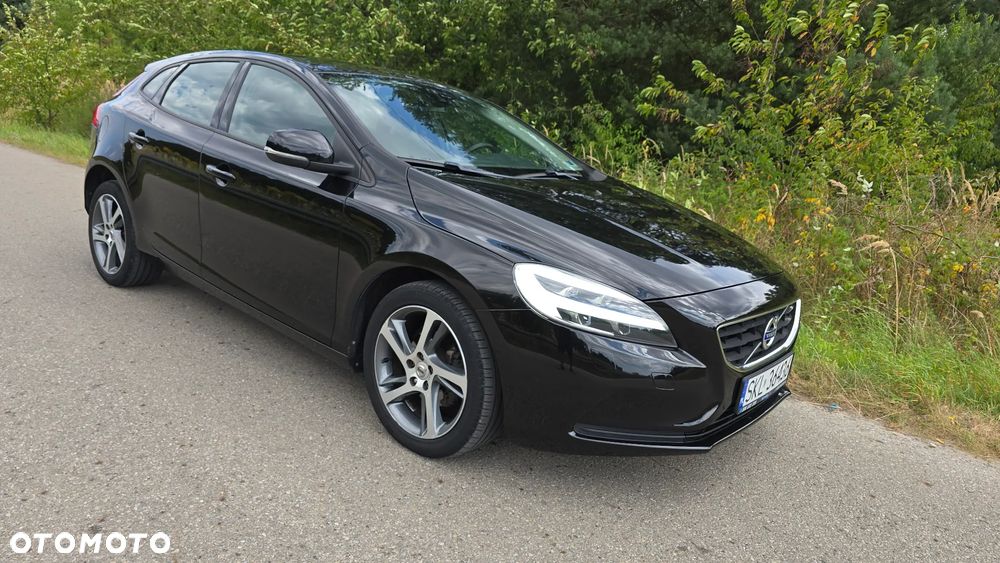 Volvo V40 D2 Drive-E Momentum - 2