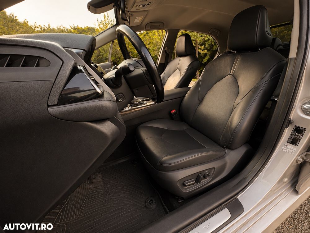 Toyota Camry 2.5 Business - 15