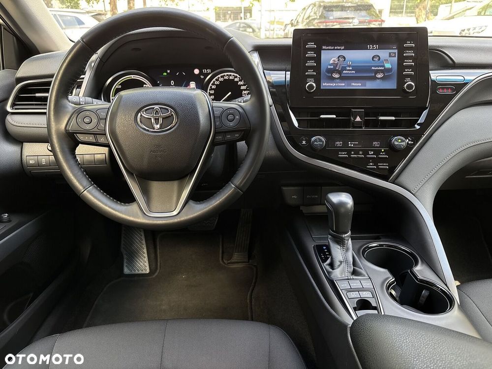 Toyota Camry 2.5 Hybrid Comfort CVT - 16