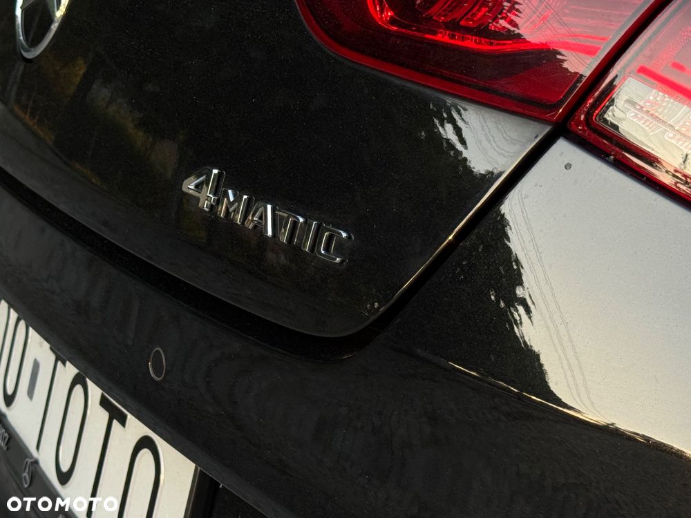 Mercedes-Benz CLA 250 4-Matic AMG Line 7G-DCT - 20