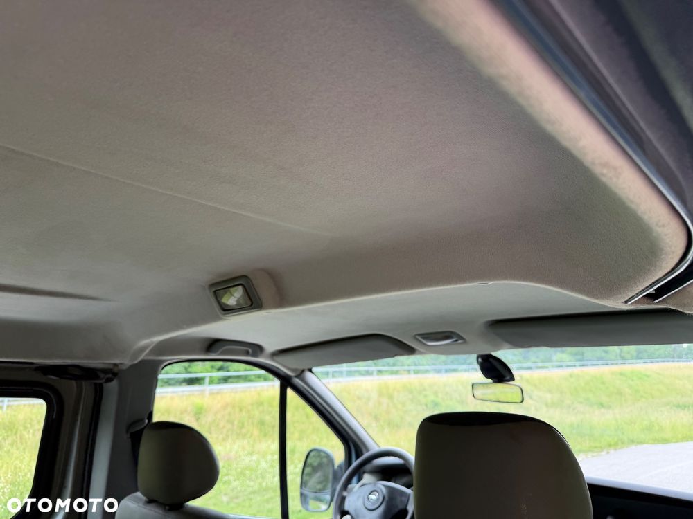 Opel Vivaro - 16