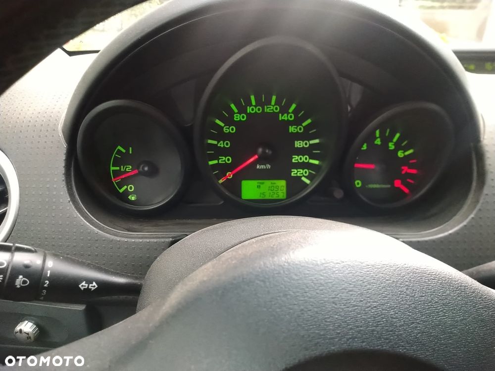 Mitsubishi Colt 1.5 Intense - 10