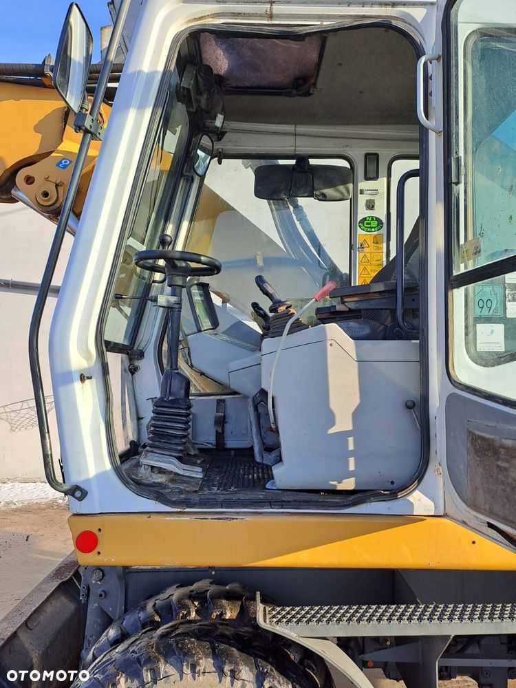 Liebherr A900B Litronic - 11