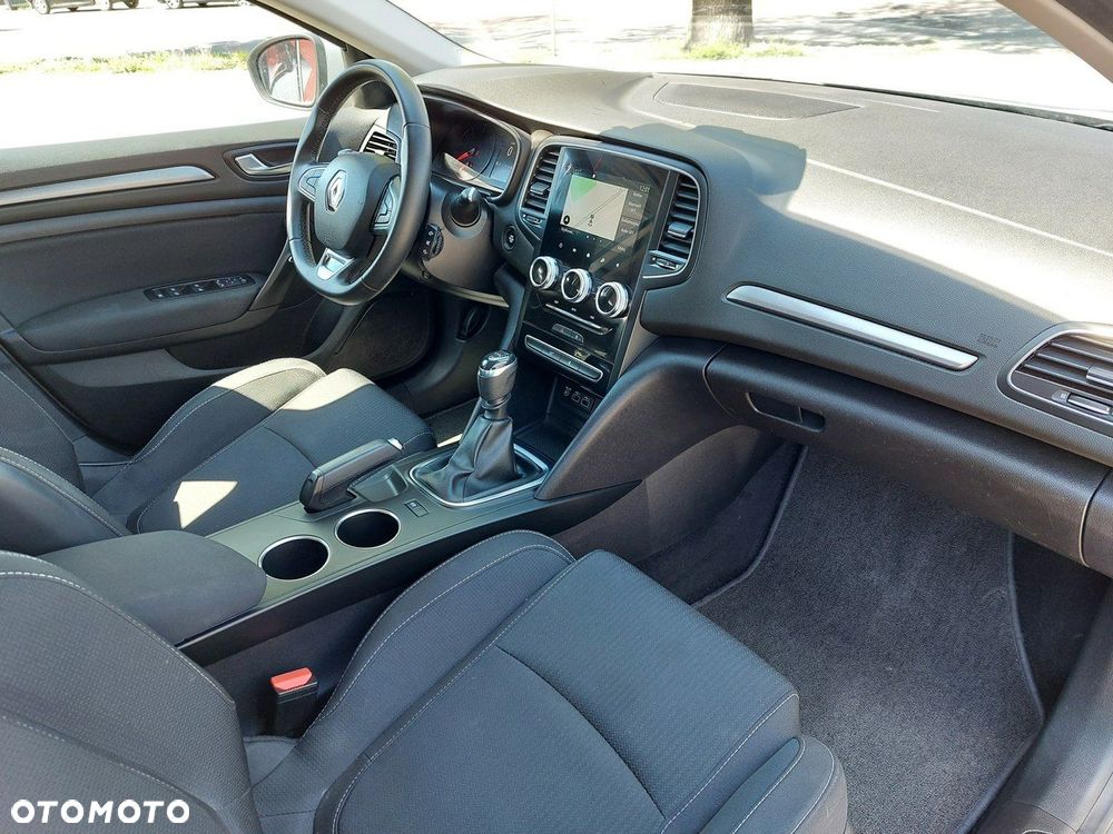 Renault Megane 1.5 Blue dCi Intens - 14