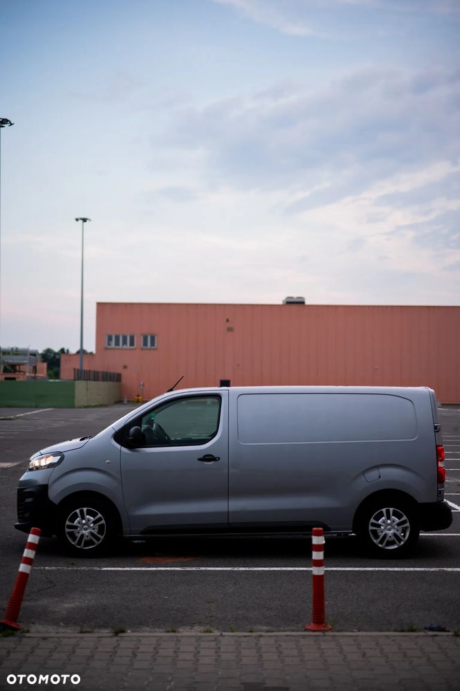 Opel Vivaro - 16