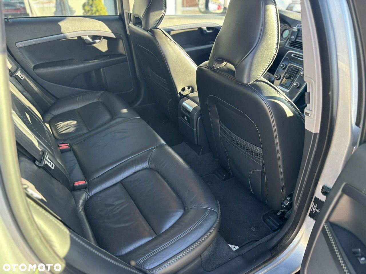 Volvo XC 70 - 23