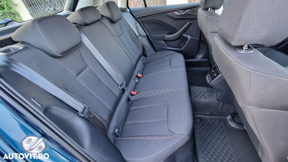 Skoda Kamiq 1.0 TSI DSG Active - 9