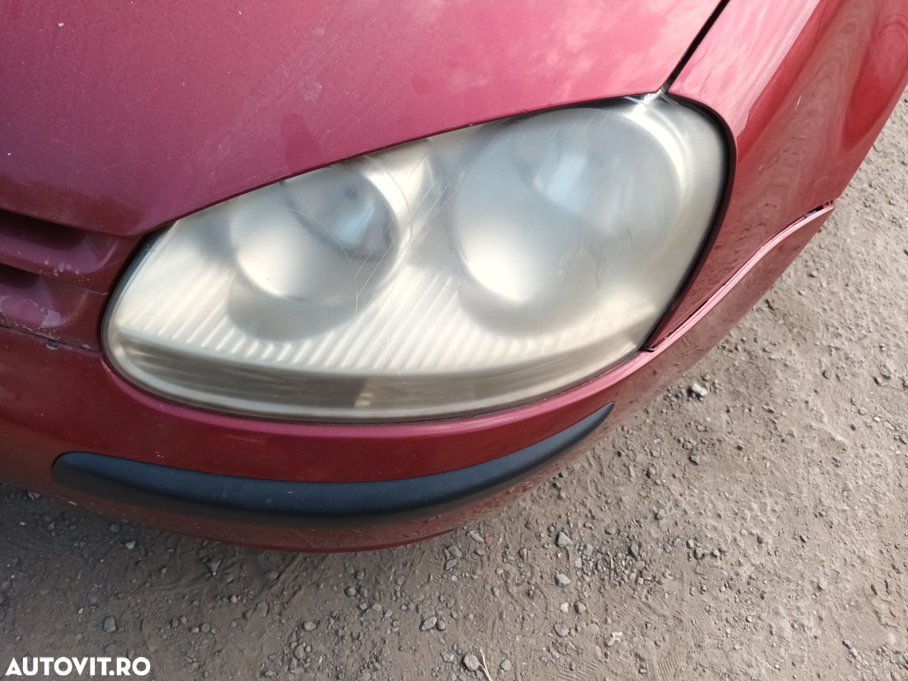 Dezmembrari  VW GOLF 5  2003  > 2009 1.9 TDI Motorina - 3