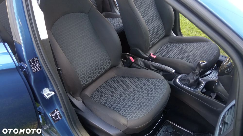 Opel Corsa - 17