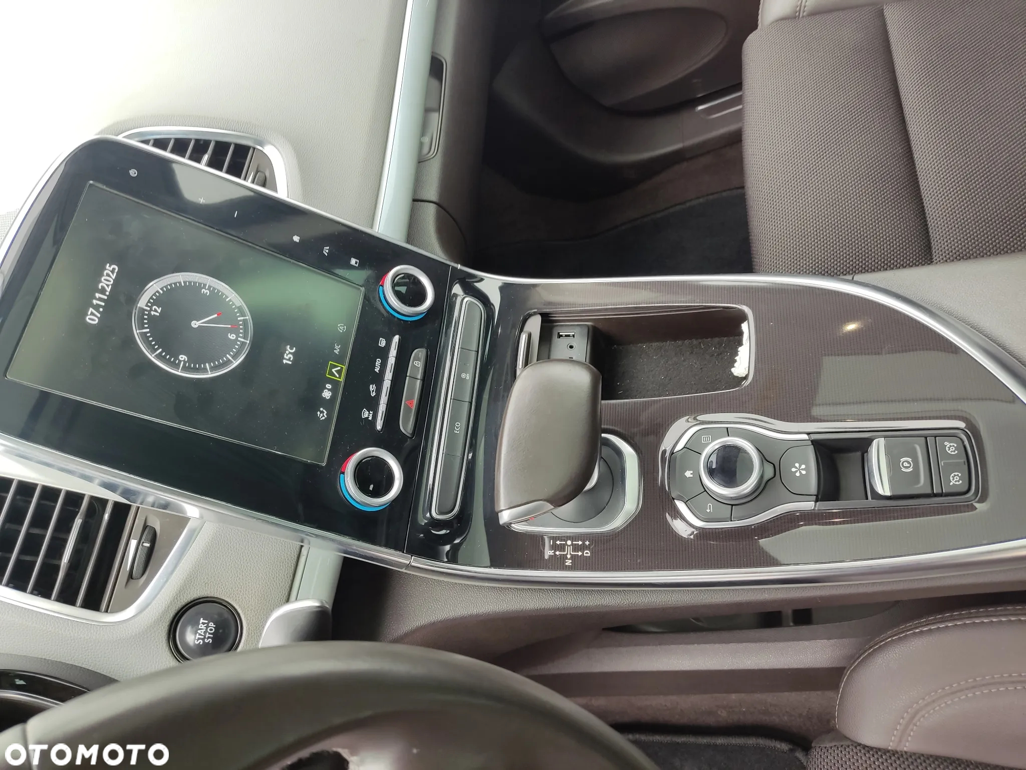 Renault Espace 1.6 dCi Energy Magnetic EDC 7os - 33