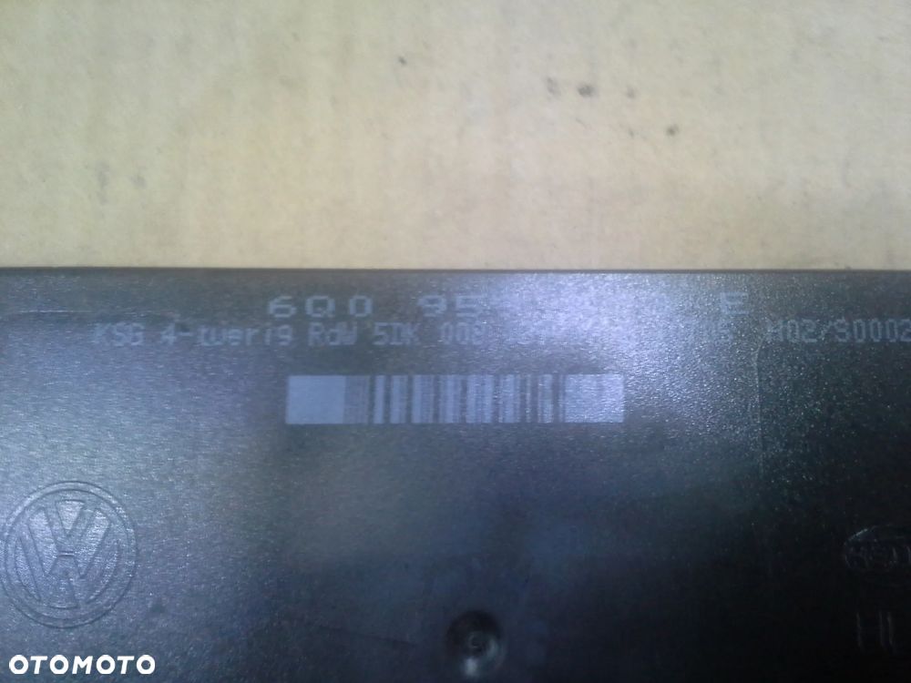 Skoda Fabia I 1.2 zestaw startowy komputer Siemens 03E906033AB  5WP44223 02 stacyjka immo klucze i inne - 7