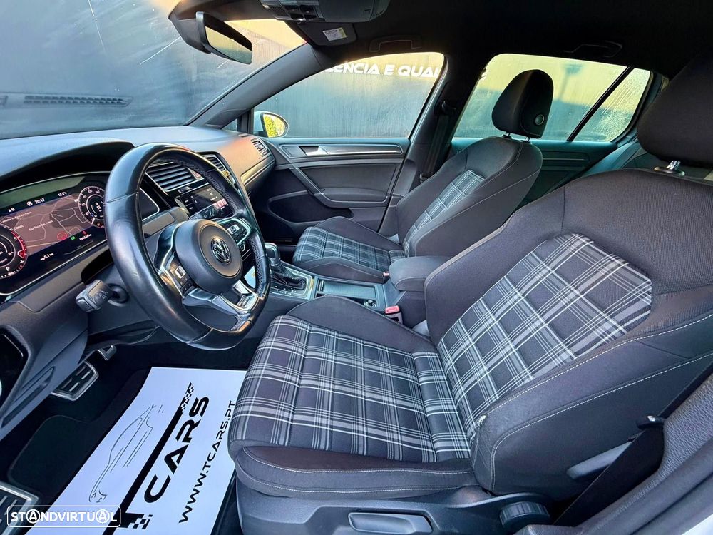VW Golf 2.0 TDI GTD DSG - 8