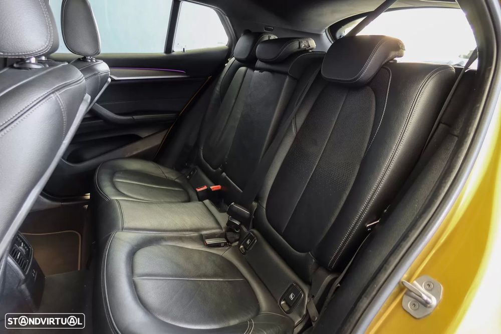 BMW X2 18 i sDrive Auto Pack M — fotografia 16