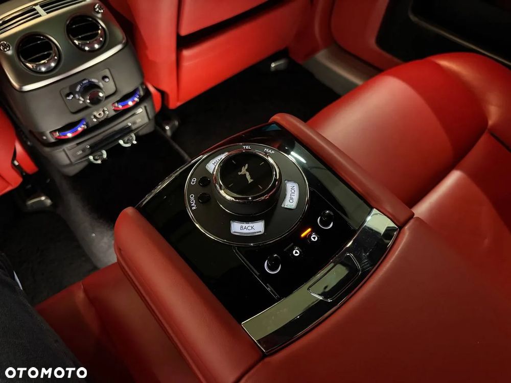 Rolls-Royce Ghost Standard - 30