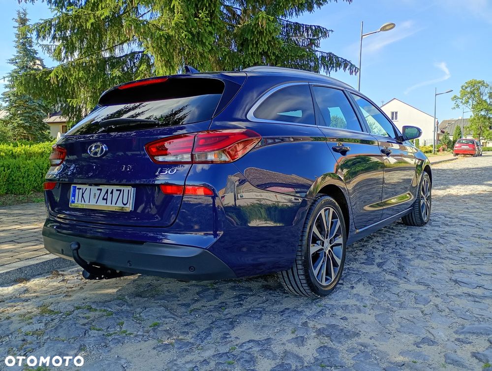 Hyundai i30 1.6 CRDI Premium - 14