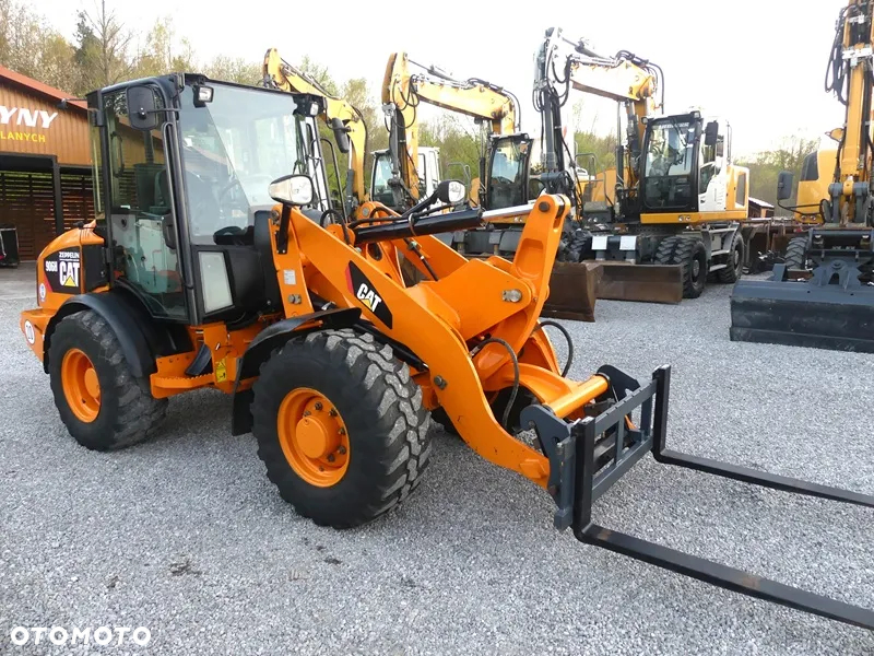 Caterpillar CAT 906H / Z Niemiec / 6424mtg / - 4