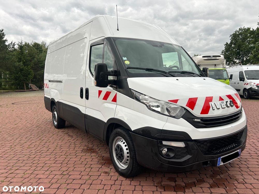 Iveco DAILY 35-140* L3H2* KLIMA* TEMPOMAT* STAN BARDZO DOBRY* - 2