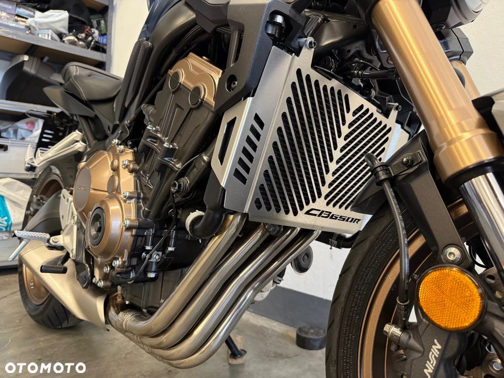 Honda CB - 13