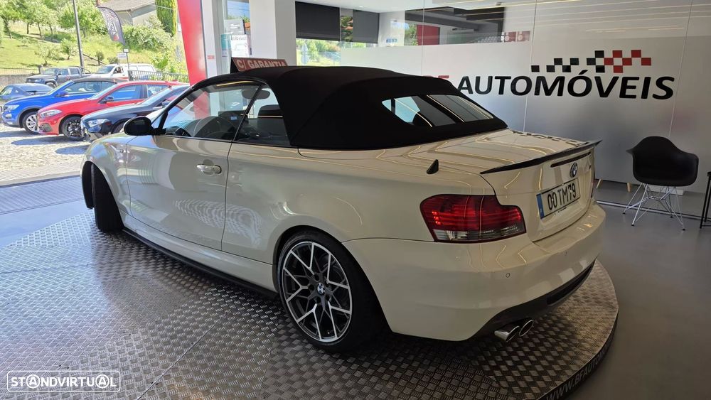 BMW 118 d Limited Edition Lifestyle c/ M Sport Pack - 23