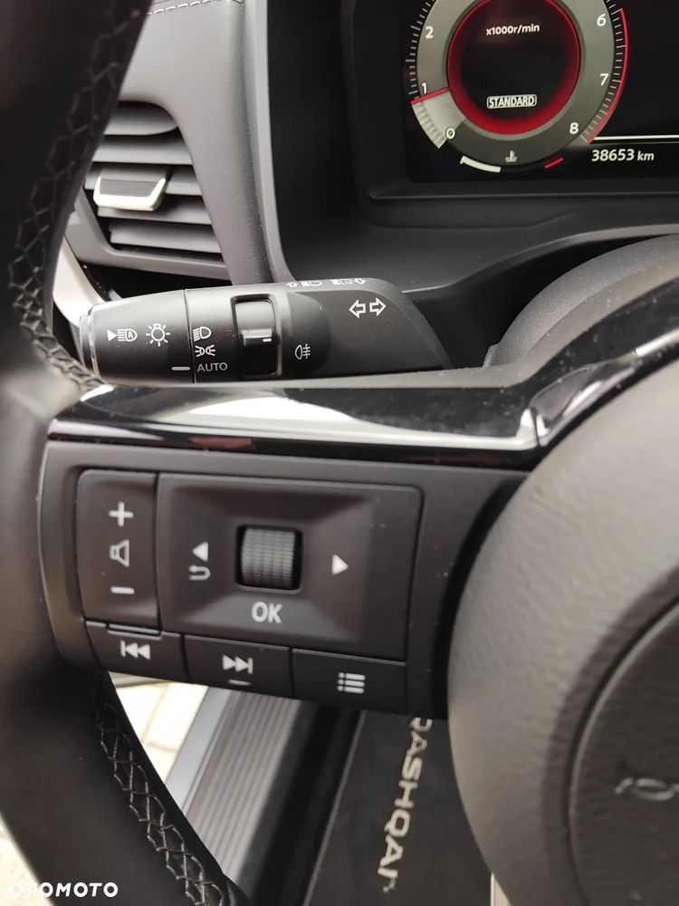 Nissan Qashqai 1.3 DIG-T mHEV N-Connecta - 11