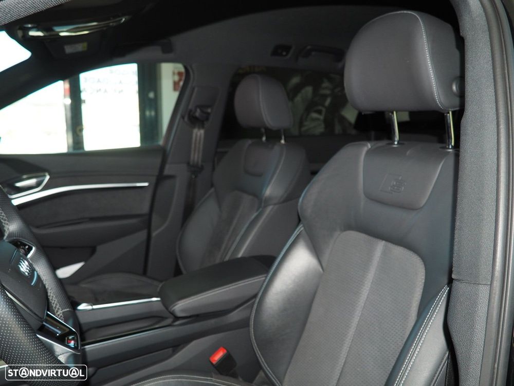 Audi e-tron 50 quattro S line - 9