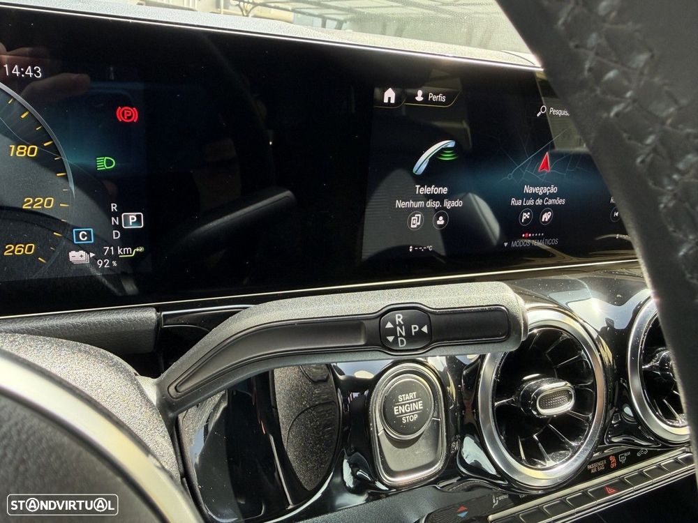 Mercedes-Benz GLA 250 e 8G-DCT Progressive - 40