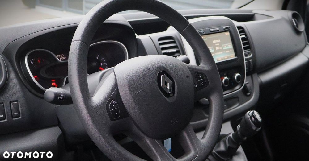 Renault Trafic - 12