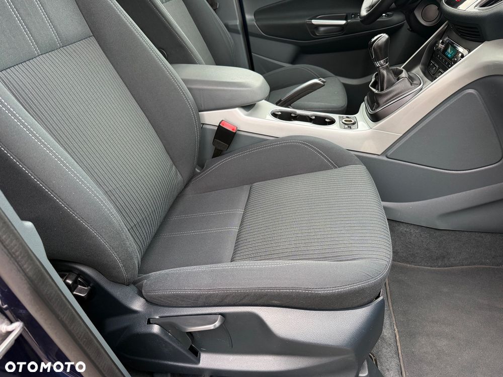 Ford C-MAX 1.6 Titanium - 29