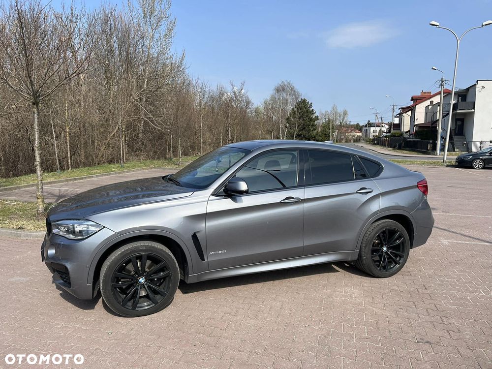 BMW X6 xDrive50i - 6