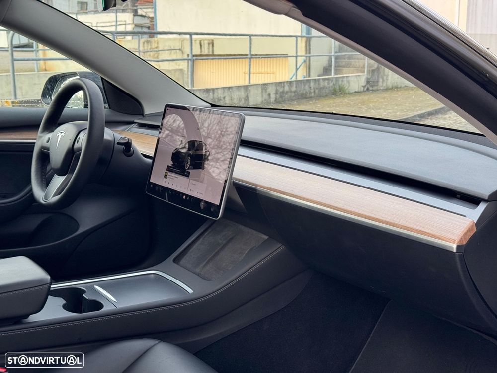 Tesla Model 3 Standard Range Plus RWD - 23