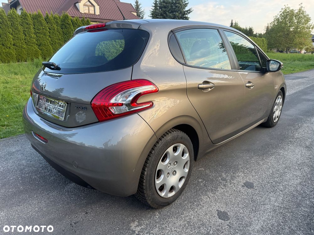Peugeot 208 95 VTI Allure - 8