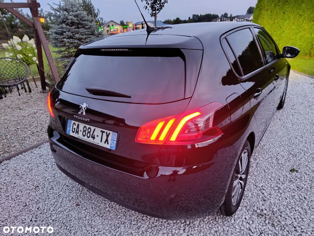 Peugeot 308 PureTech 110 Stop & Start Style - 32