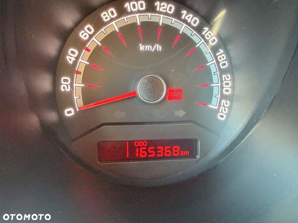 Kia Venga 1.4 CVVT Attract - 8