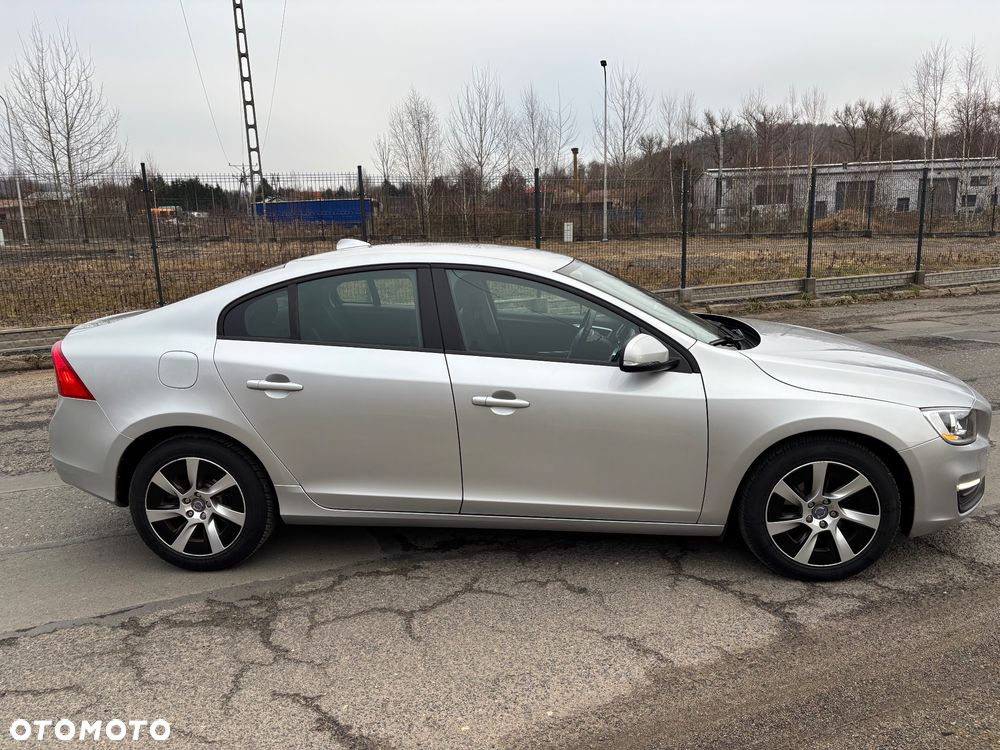 Volvo S60 D3 Geartronic Kinetic - 6