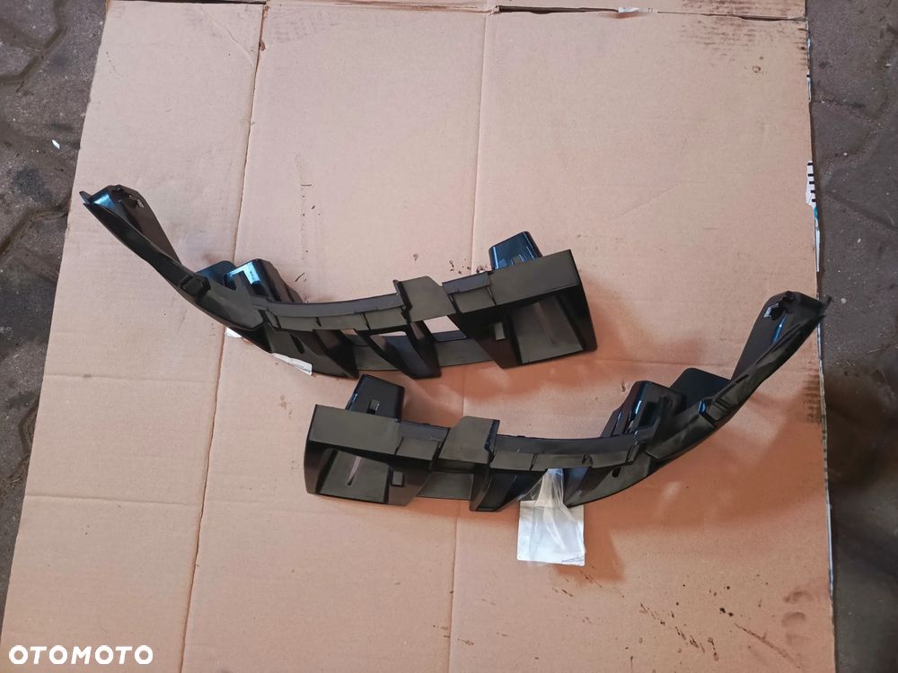 ŚLIZGI ZDERZAKA MERCEDES A2228800712 KOMPLET - 1