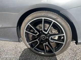 Mercedes-Benz C 300 - 12
