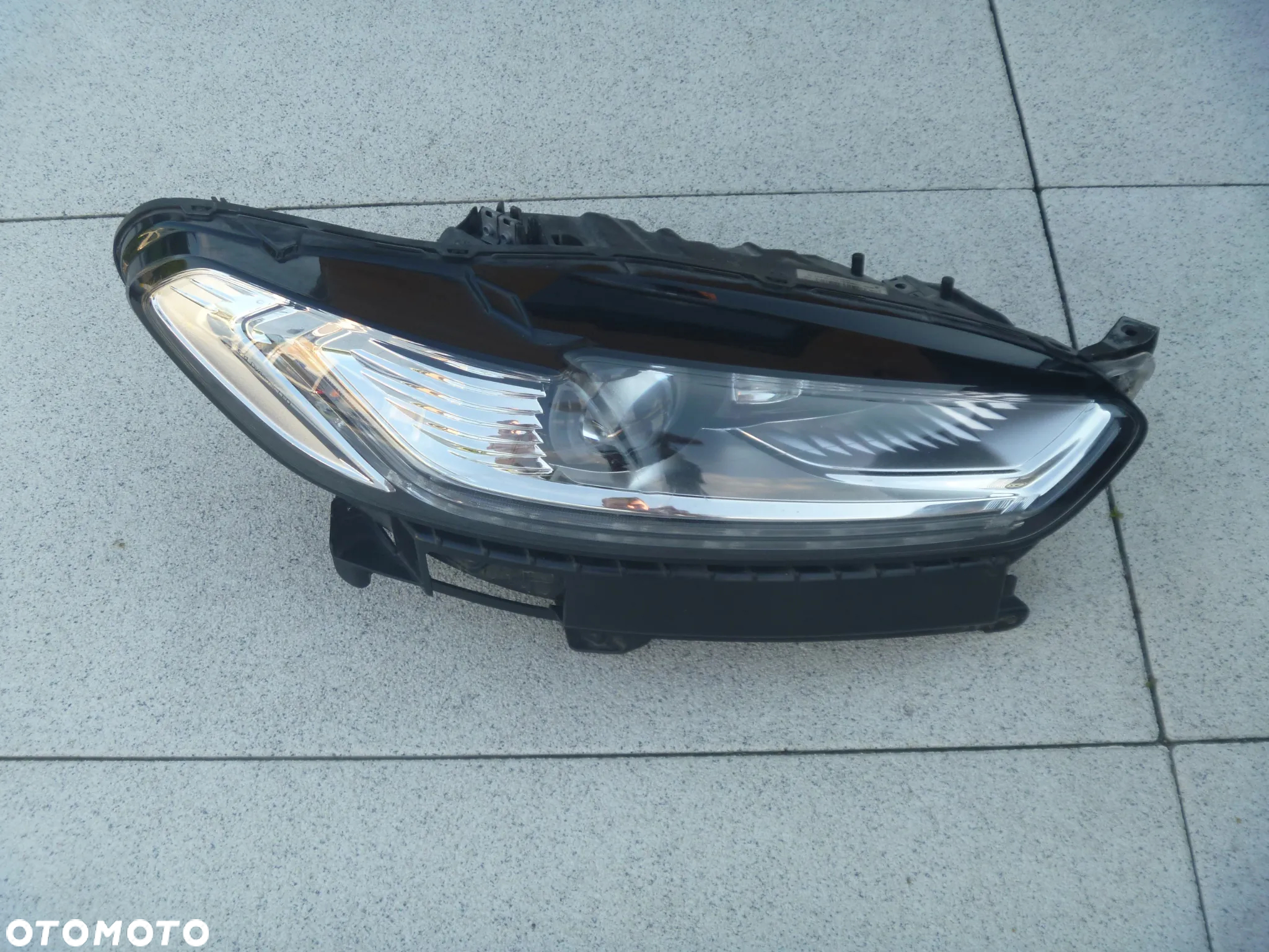 FORD MONDEO MK5 ZDERZAK PRZEDNI ATRAPA KRATKI 4 PDC - 12