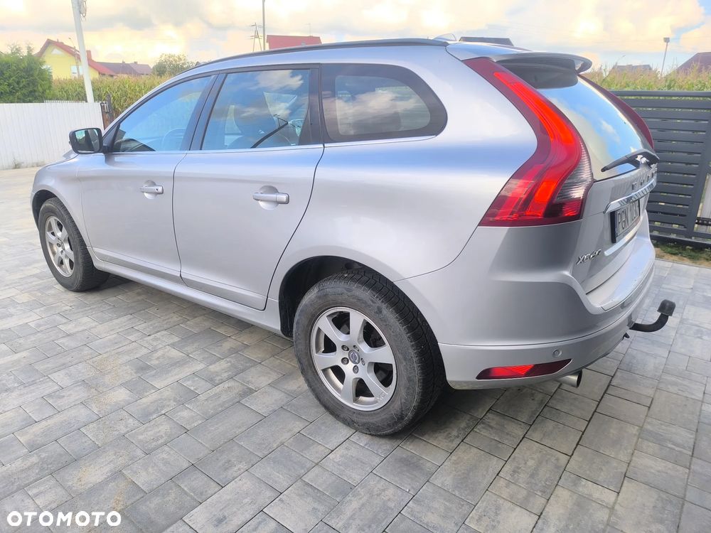 Volvo XC 60 - 4