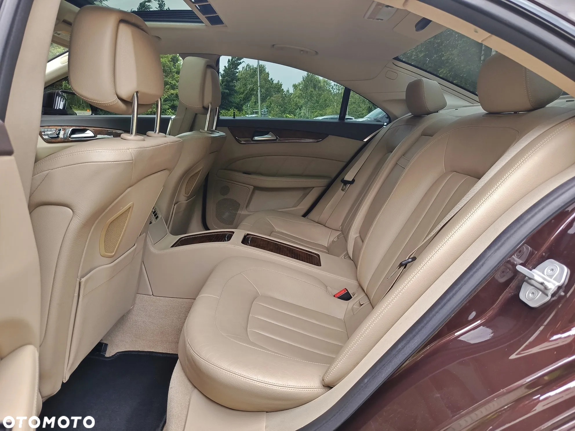Mercedes-Benz CLS 500 4-Matic BlueEff - 10