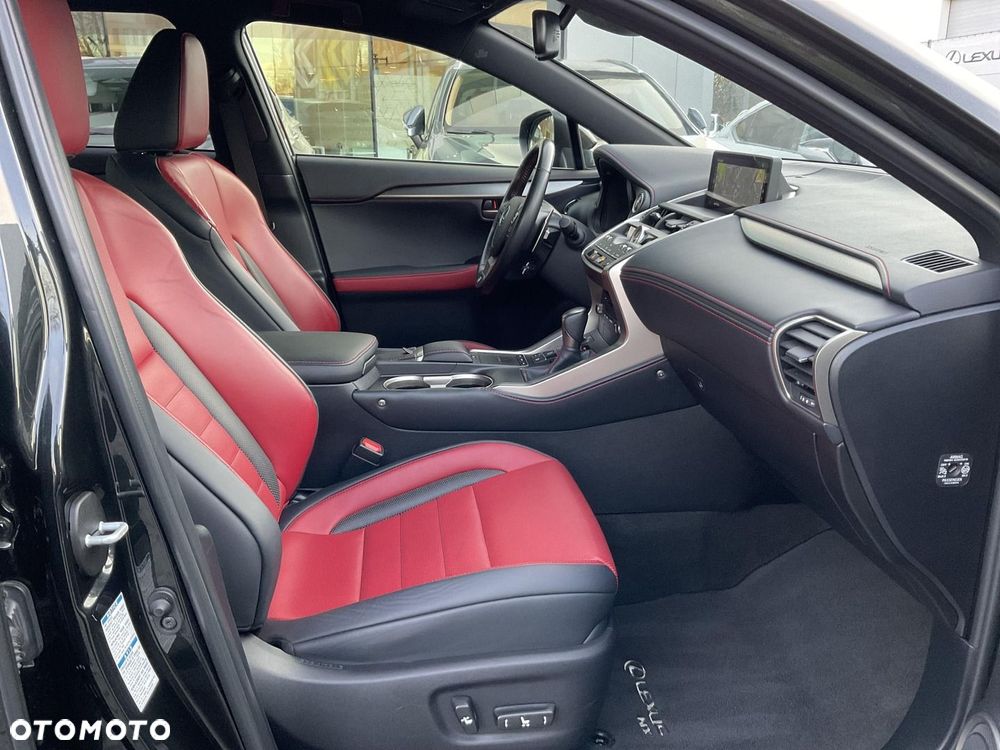 Lexus NX 300h F Sport Edition AWD - 13