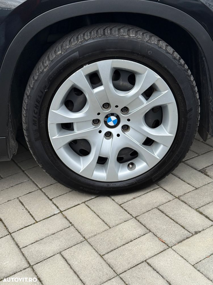 BMW X1 sDrive18d Aut. Sport Line - 32