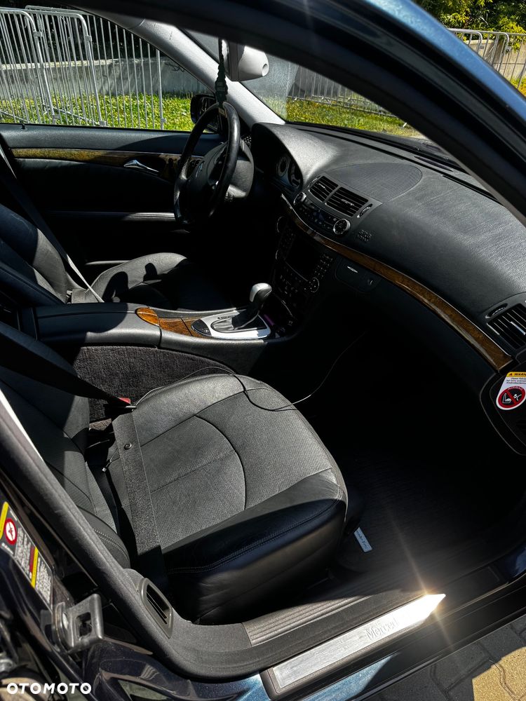 Mercedes-Benz Klasa E 350 4-Matic Avantgarde - 13