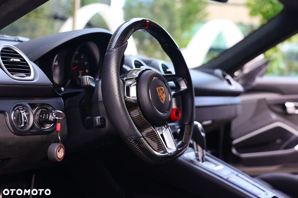 Porsche 718 Cayman - 7