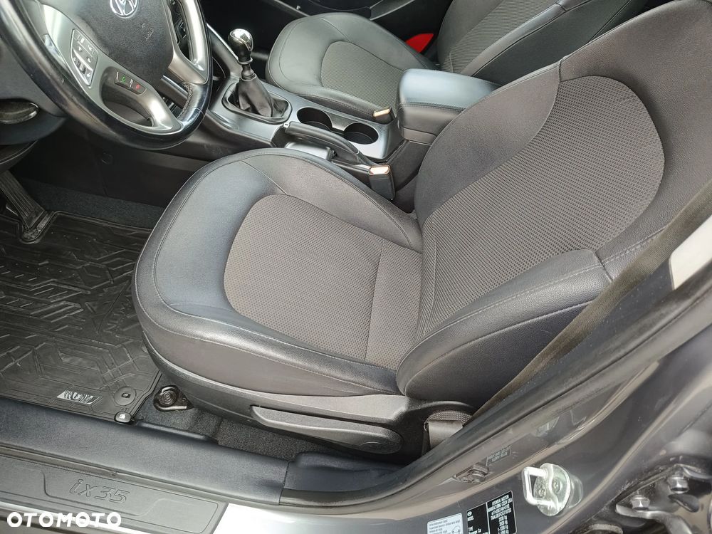 Hyundai ix35 2.0 4WD Style - 24