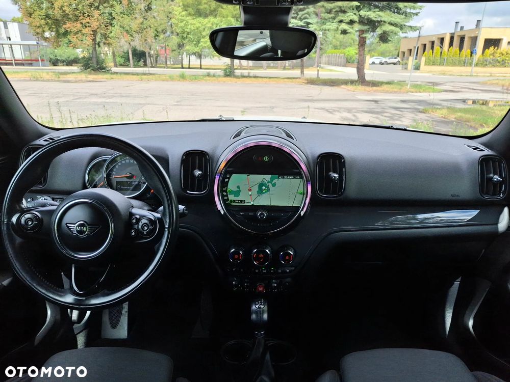 MINI Countryman Cooper ALL4 Classic Trim - 6