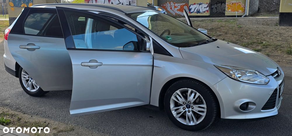 Ford Focus 1.6 TDCi DPF Trend - 11