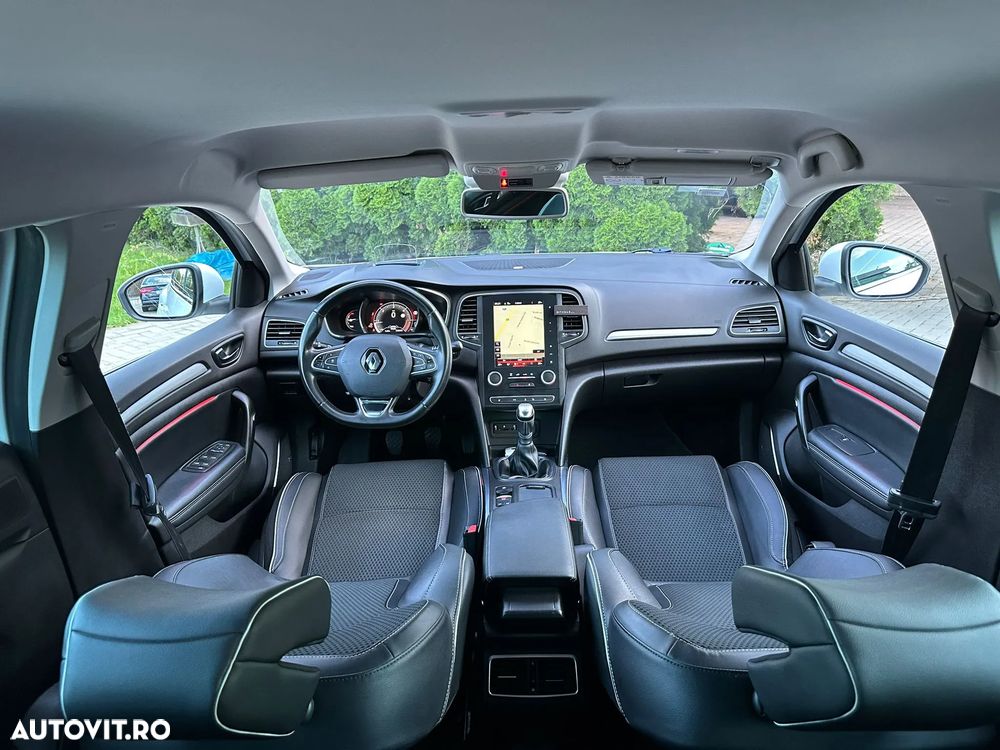 Renault Megane ENERGY dCi 130 BOSE EDITION - 6