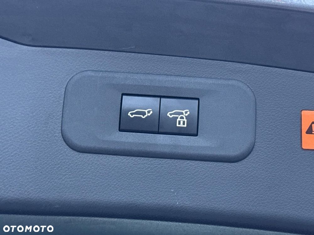 Lexus NX 350h Business AWD - 21